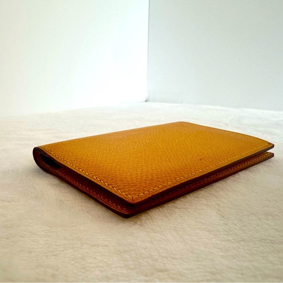 Hermes Yellow Card Holder 💛 ✨ - Picture 5 of 8